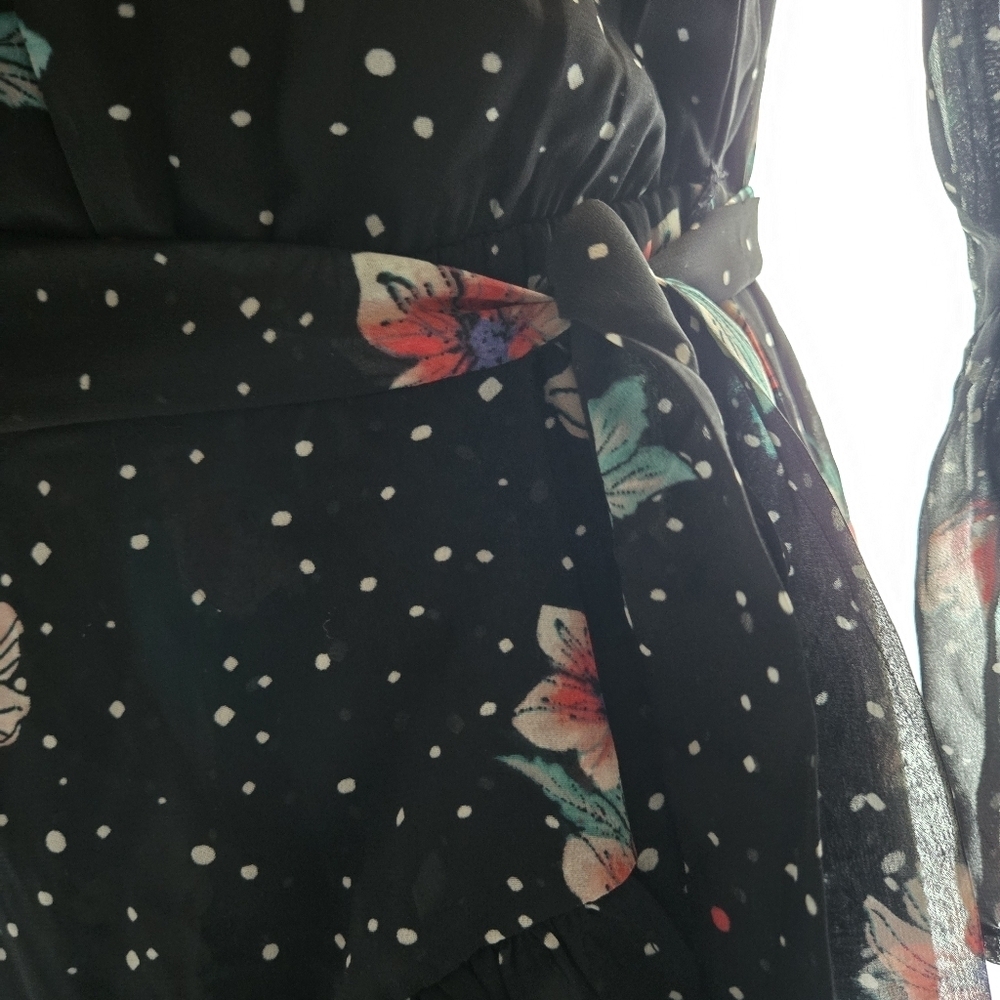 Floral Bell Sleeve Dress - Picture 7 of 8